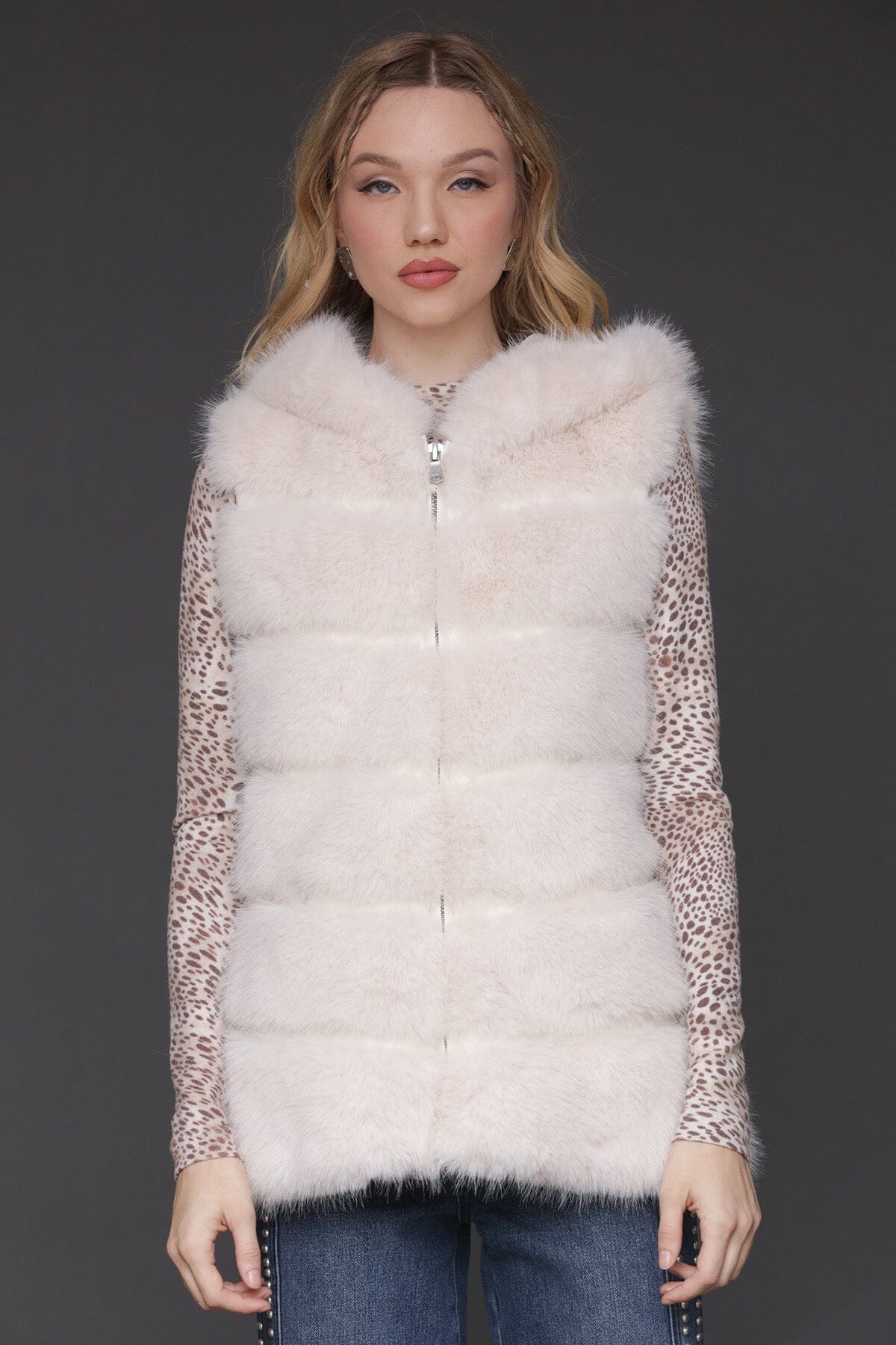 Luxe Faux Fur Paneled Vest - Image 4