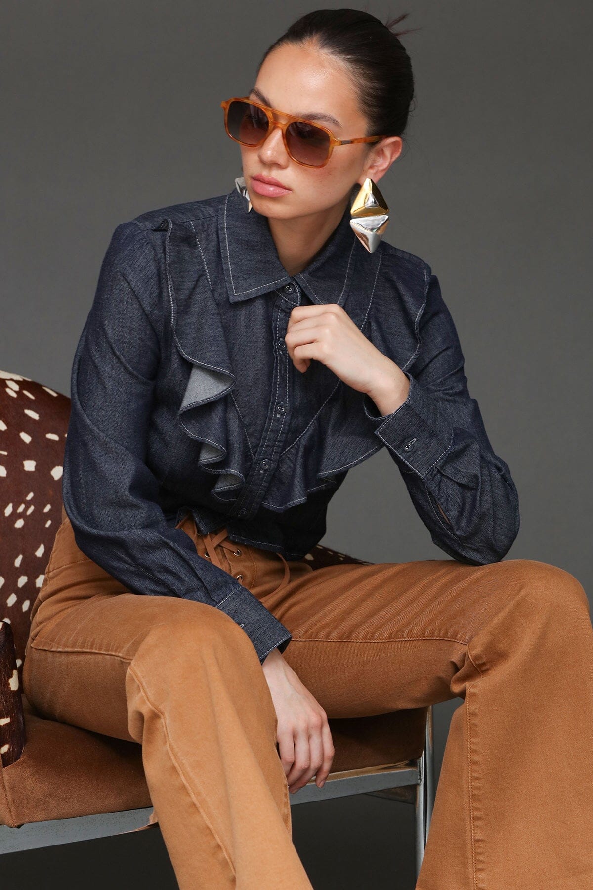 Ruffle Front Denim Cropped Shirt - Image 9