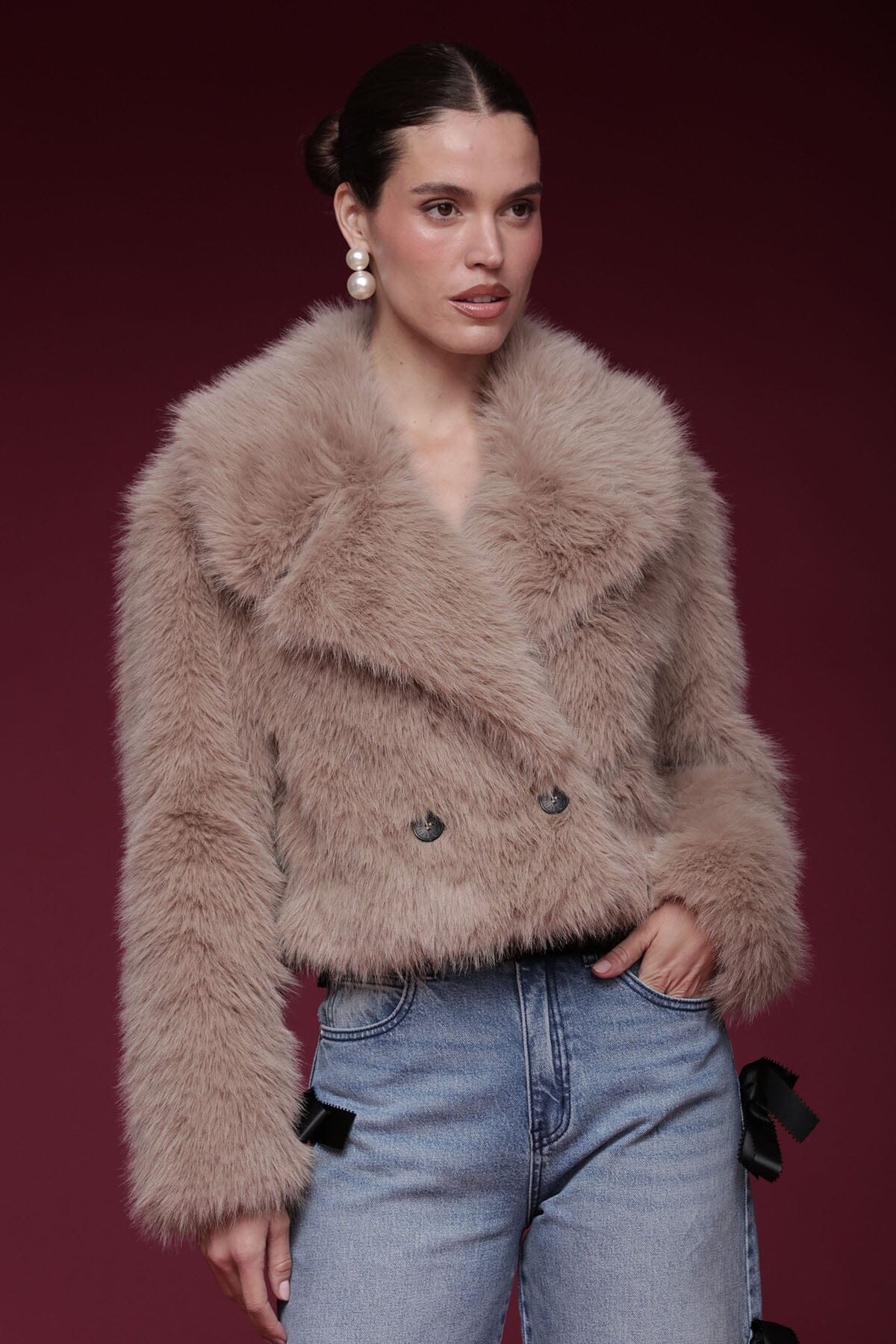 Faux Fur Cropped Coat - Image 4