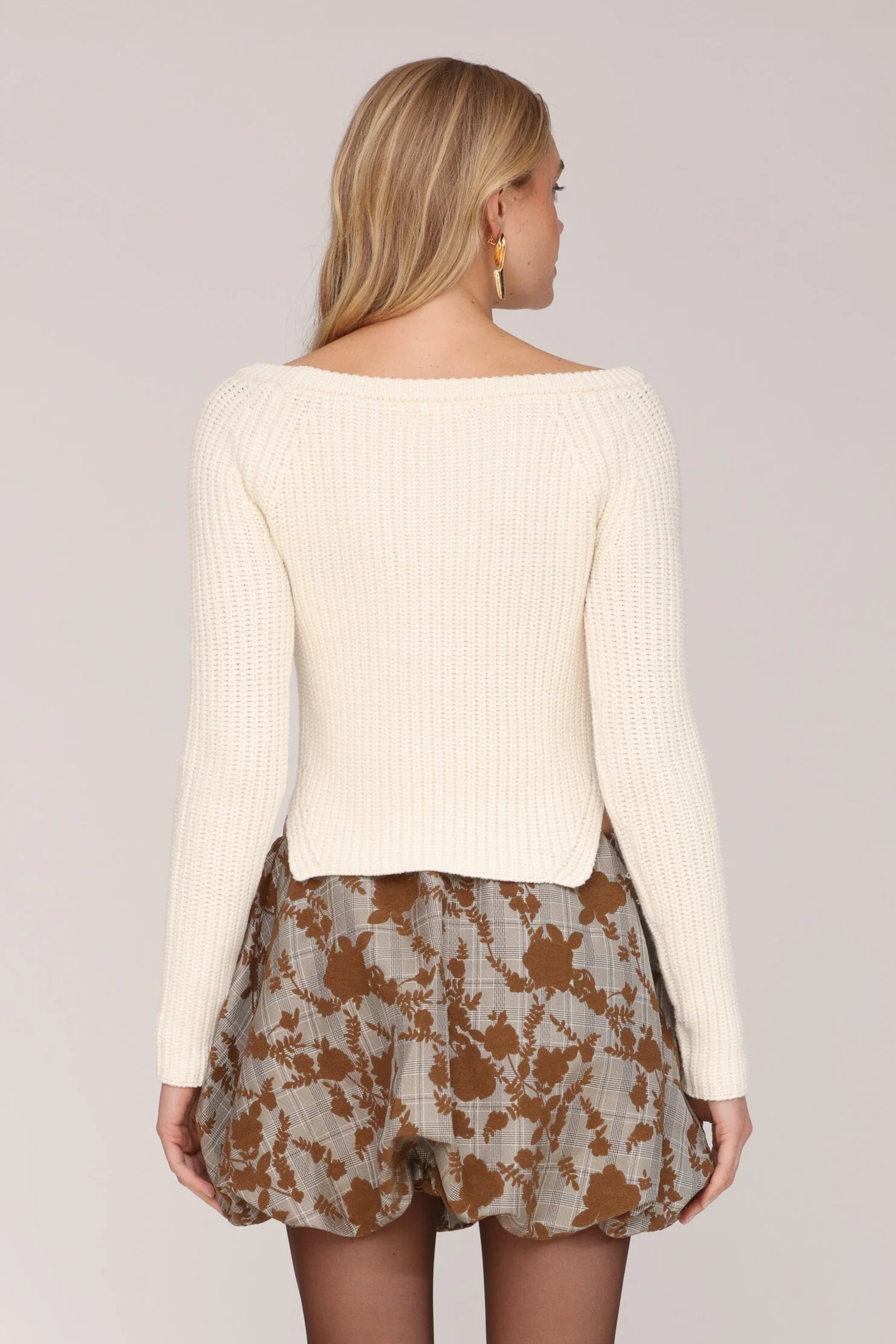 Rosette Detail Bateau Sweater - Image 5