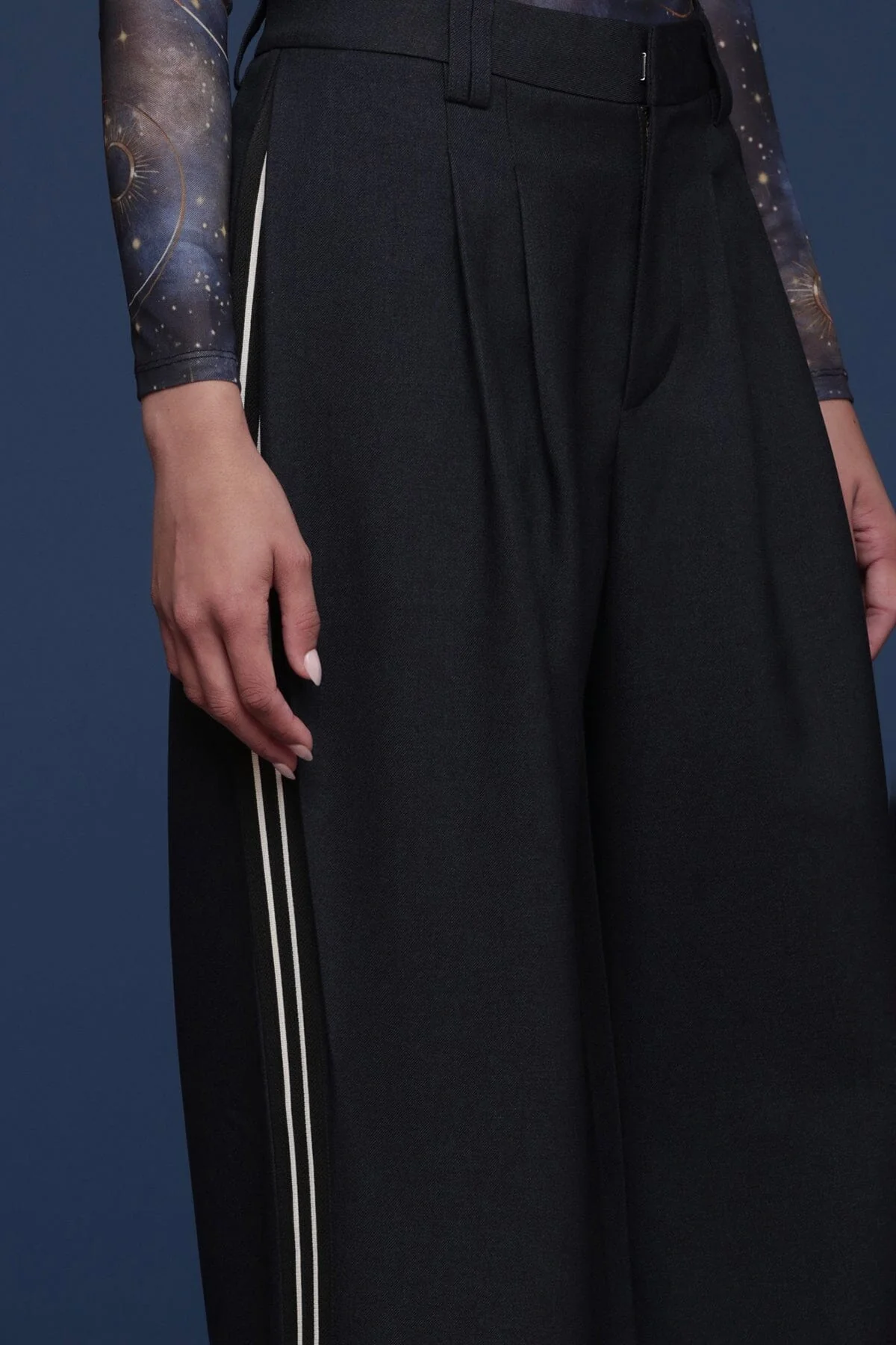 Side Stripe Wide Leg Trouser - Image 7