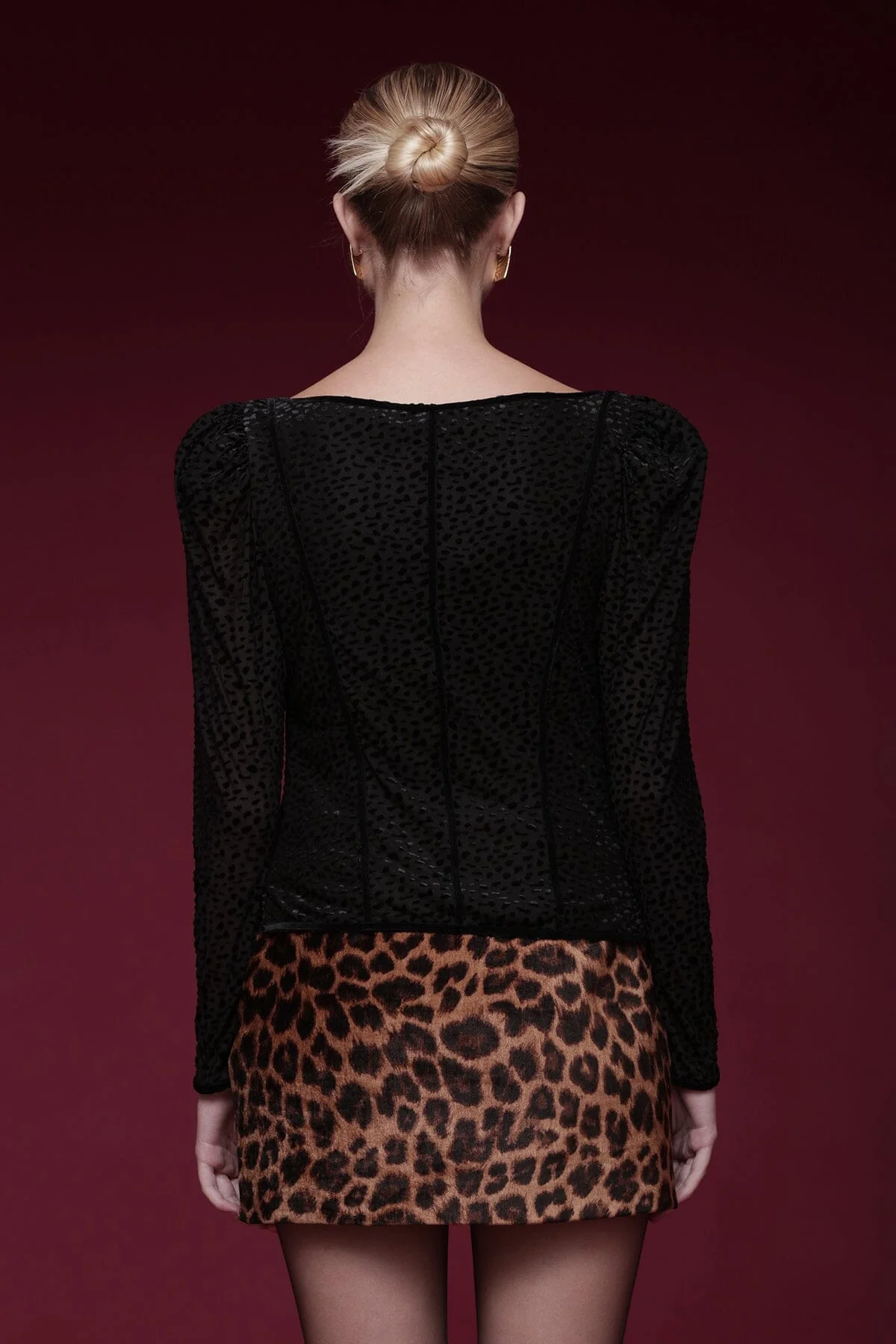 Textured Velvet Sweetheart Top - Image 5