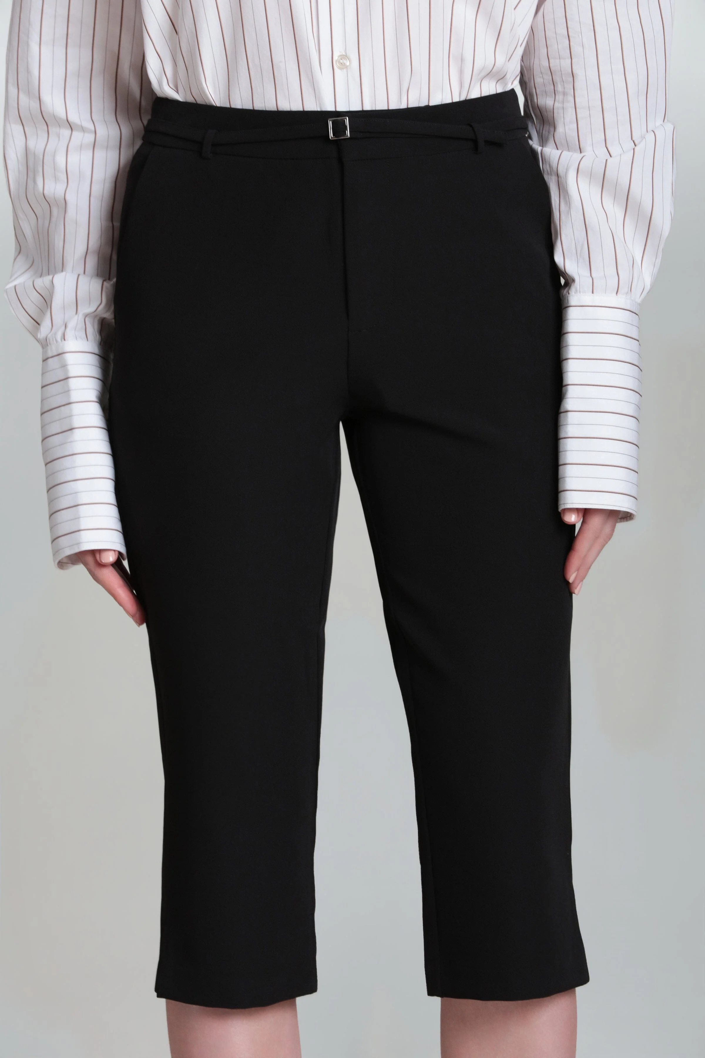 Tailored Capri Pant - Image 5